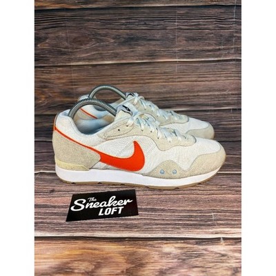 Nike Venture Runner White Orange Women's Athletic Shoes Size 9
