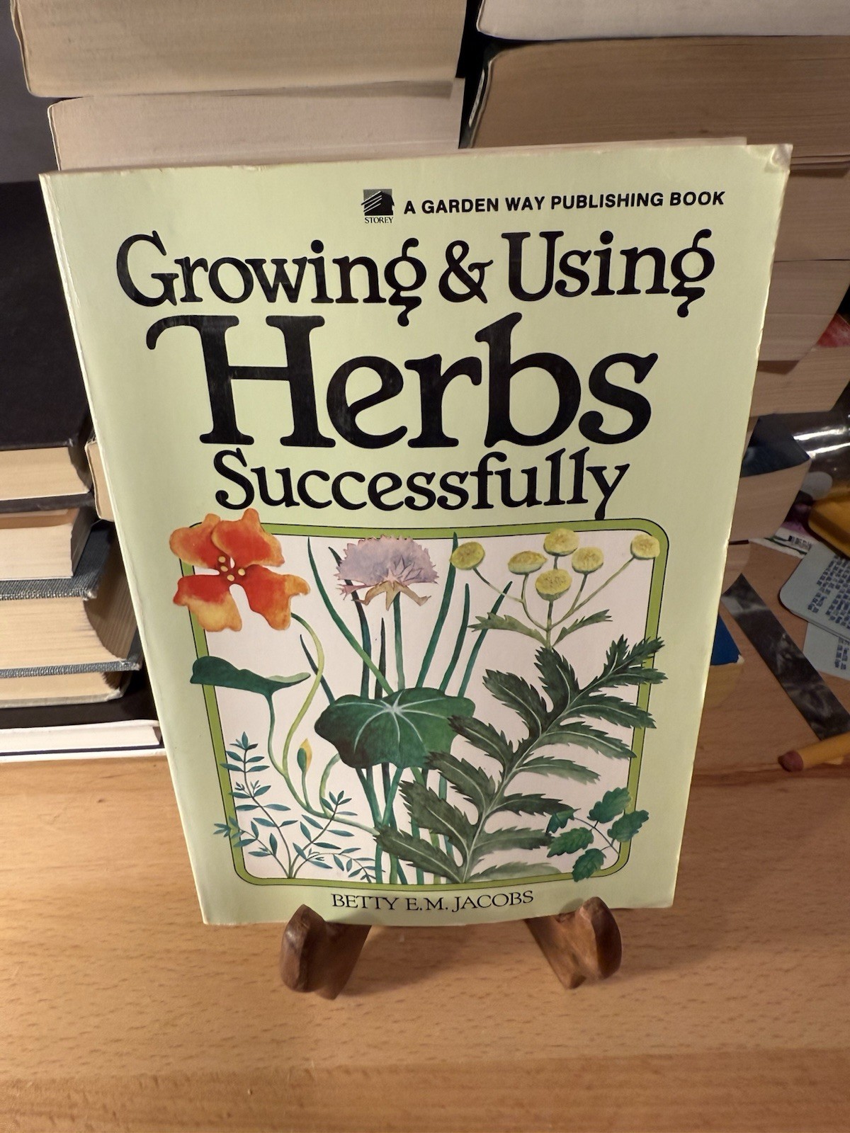 Growing & Using Herbs Successfully - Preowned Paperback