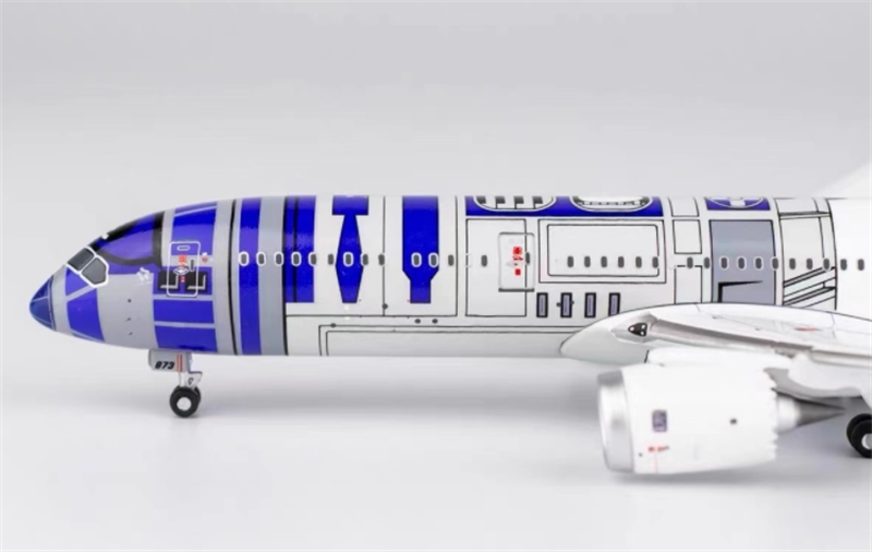 ANA Boeing B787-9 JA873A Star Wars Painted Aircraft Model Gifts 1
