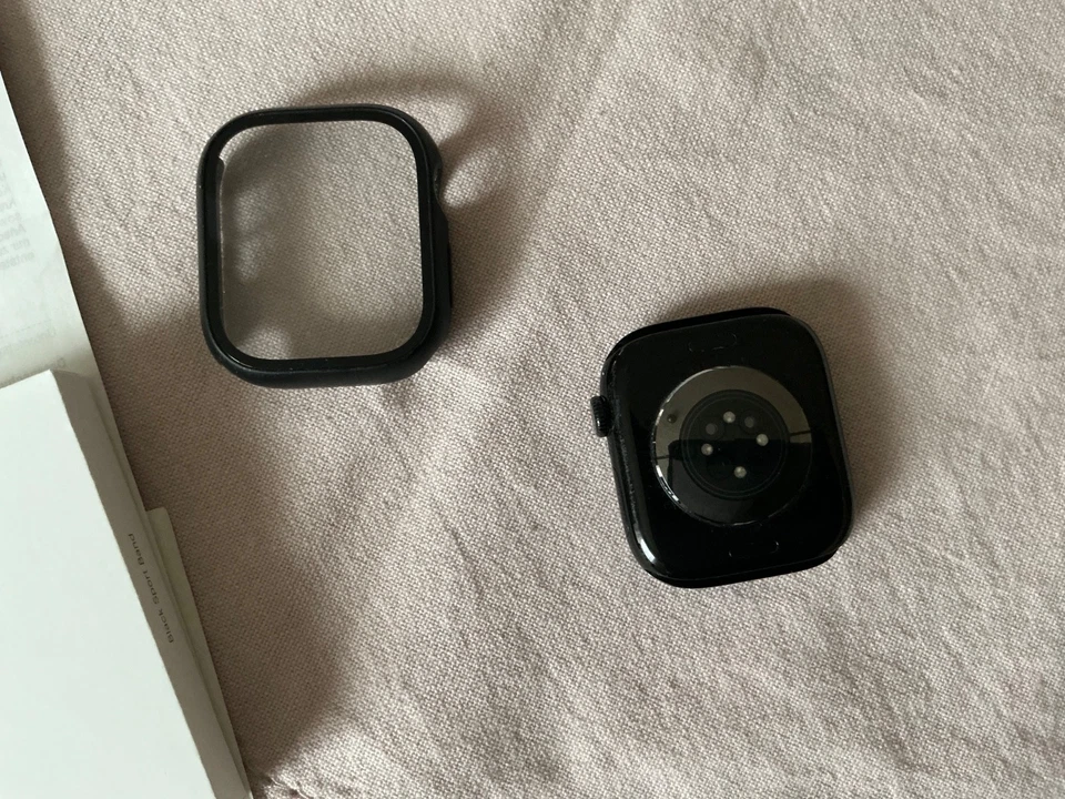 Apple Watch Series 10 46mm Jet Black (Model A2999) - Bild 4 von 4