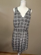 Ann Taylor LOFT Gray White Sleeveless Slip Dress Size L Knee Length
