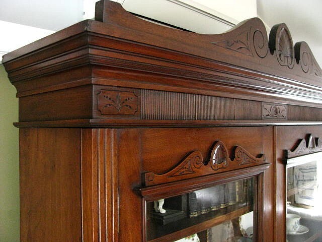 Picture 3 of 19