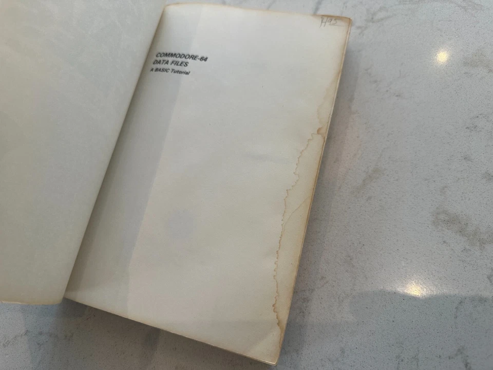 Commodore 64 Data Files A Basic Tutorial Vintage Book by David Miller - Image 2 of 4