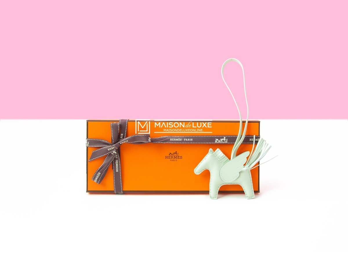 HERMES Rodeo PM キーホルダー NEW HERMES BLACK PEGASE TOUCH ALLIGATOR RODEO PM KEYCHAIN
