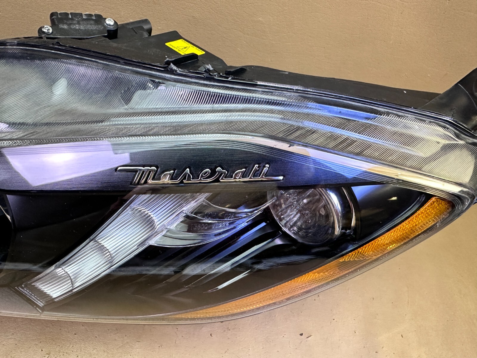 2013-2017 MASERATI GRANTURISMO M145 LH HEADLIGHT XENON BLACK W/ Chrome LOGO OEM