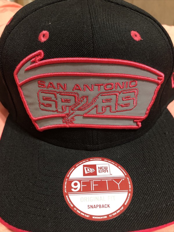 San Antonio Spurs Hat Snapback New Era Reflective Cap BRAND NEW !!!