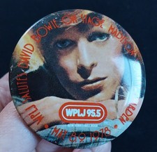 1978 David Bowie WPLJ 95.5 Radio Station Bowie on Stage MSG Concert Pin Button