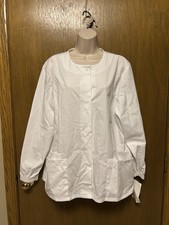 NEW HQ Scrub Jacket size M Long Sleeve Snap Closure NWT WHITE H26