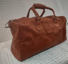 Genuine Leather overnight / gym / travel bag. Pre-owned, Excellent condition.