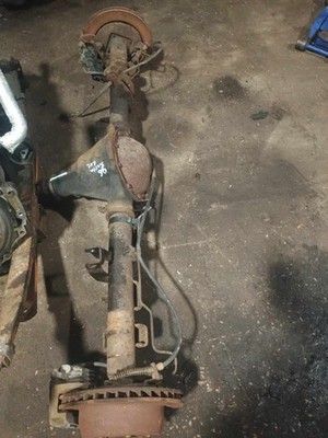 2005-2007 SIERRA DENALI COMPLETE REAR AXLE ASSEMBLY 4.10 ratio w/positraction.