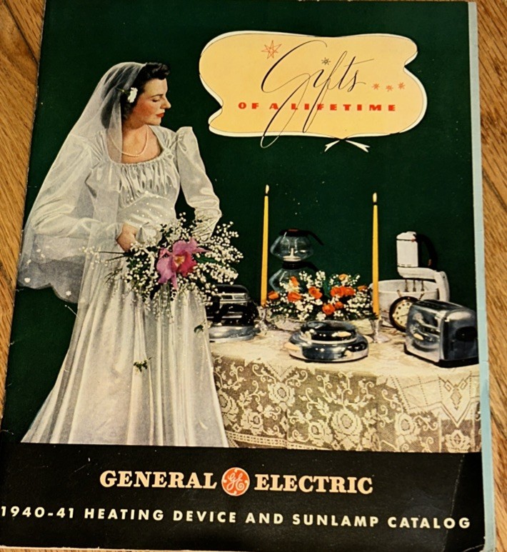 General Electric Catalog 1940 - 1941 Heating Device And Sunlamp Catalog
