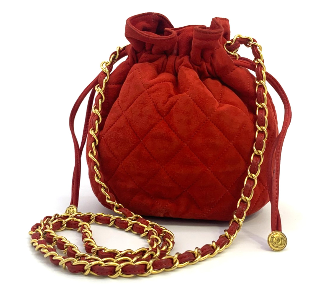 CHANEL Matelasse Drawstring Chain Shoulder Bag Nubuck Red Vintage Authentic