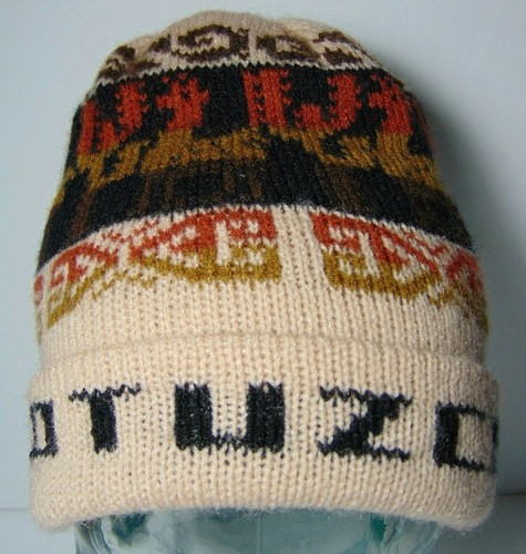 Vintage 1990s OTUZCO PERU LLAMA LLAMAS KNIT WINTER STOCKING CAP HAT HIPSTER - Picture 7 of 11