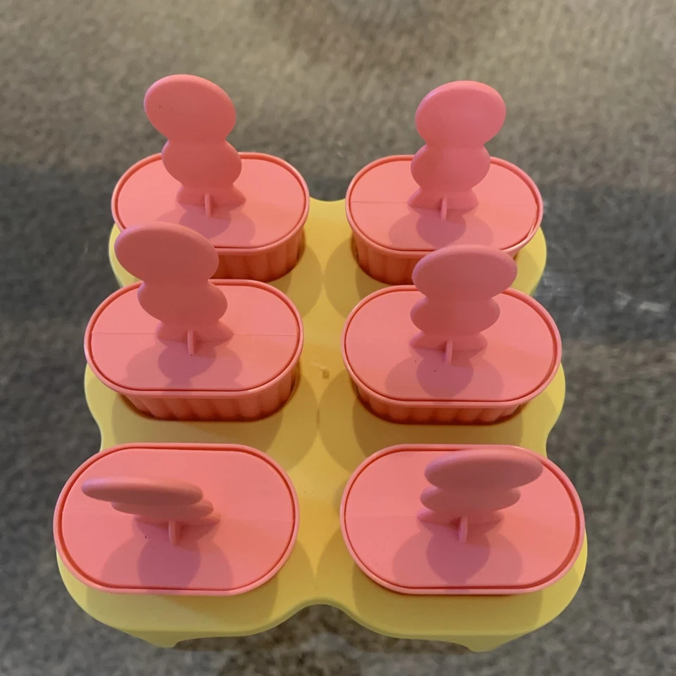 Paquete de 6 Ice Pop Maker IKEA UPPFYLLD, Molde Fácilmente Rosa y Amarillo Polipropileno Foto 2 de 4