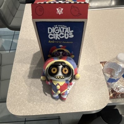 Possessed Pomni Animminiz Pendantz   The Amazing Digital Circus Original Box