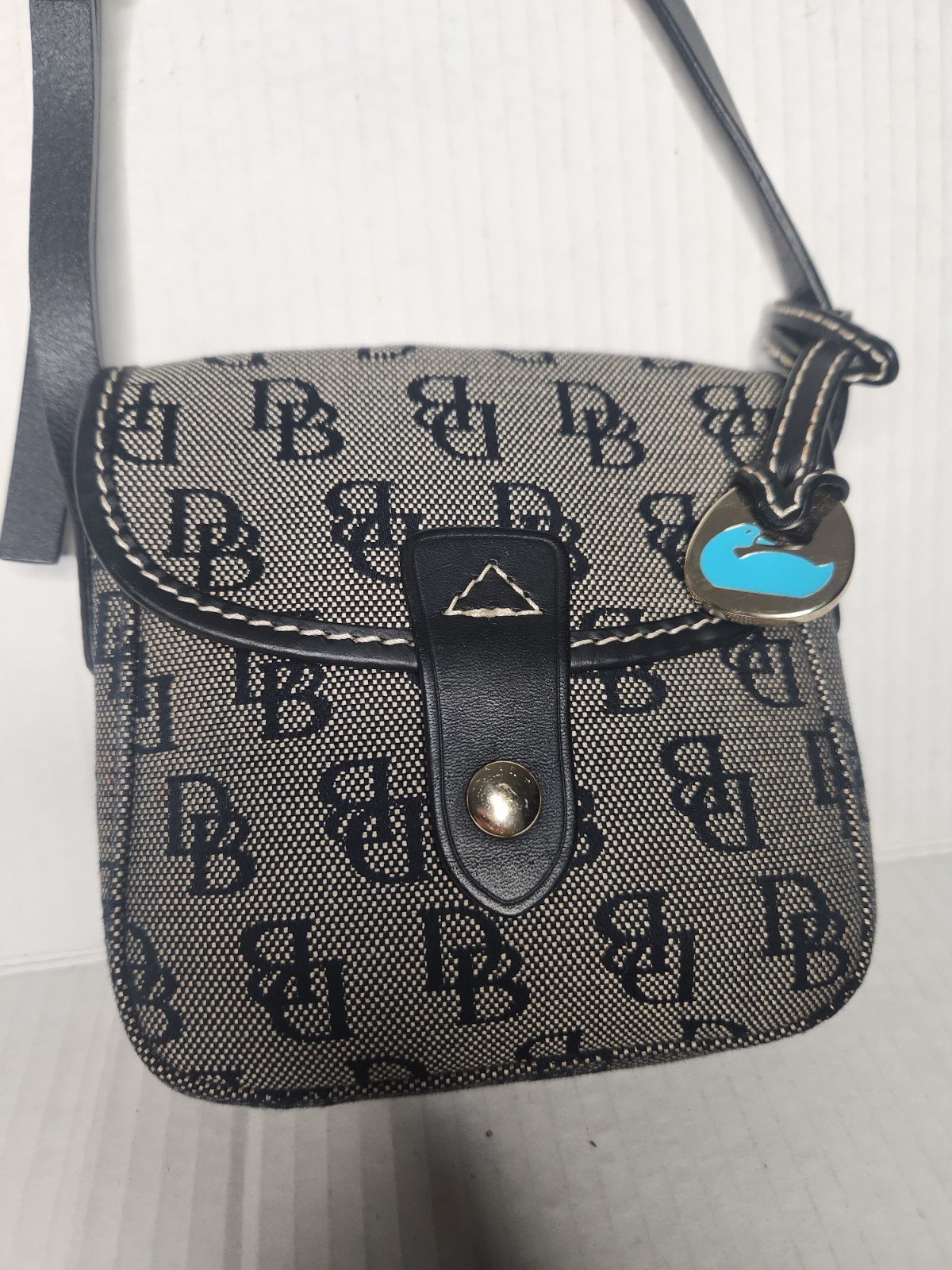 Authentic Dooney Bourke Mini Square Crossbody Fla… - image 1