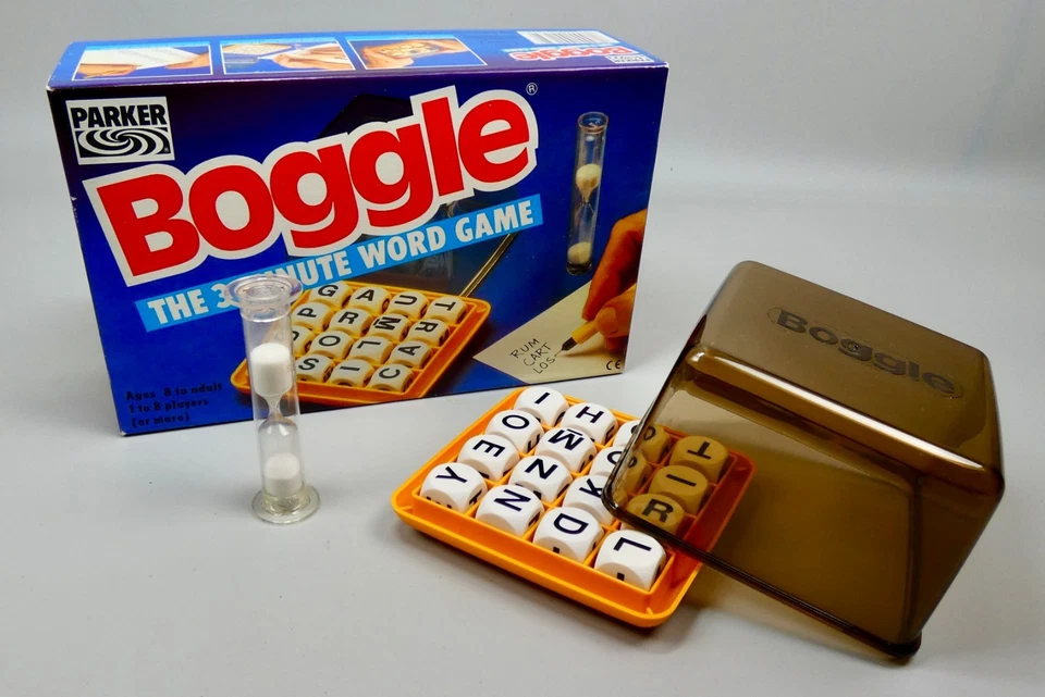 Vintage Boggle Word Game by Parker 1985 - (8yrs+)  ~ Complete - Image 2 of 4
