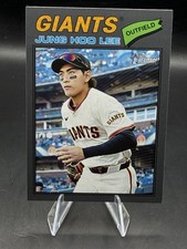 Jung Hoo Lee 2026 Topps Heritage #171 Dark Gray Border San Francisco Giants