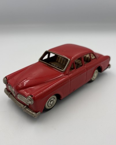 1960'S VOLVO AMAZON 4 DOOR SEDAN TIN FRICTION TOY Car Made In JAPAN Rare Works