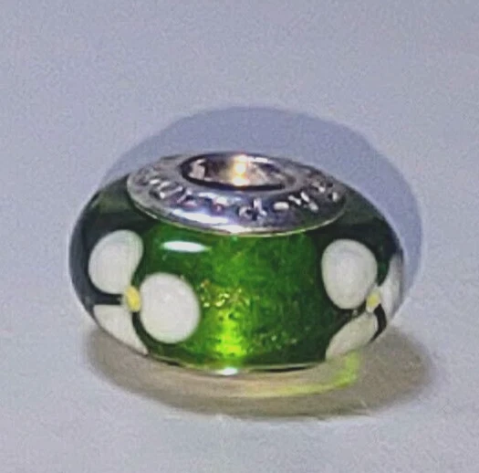 Pandora green glass on sale beads