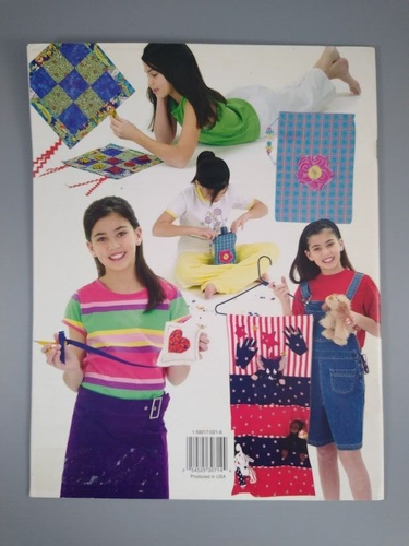 Lot Of 3 Soft Cover Quilting Books - Pre-owned & Great Shape! - Picture 9 of 10