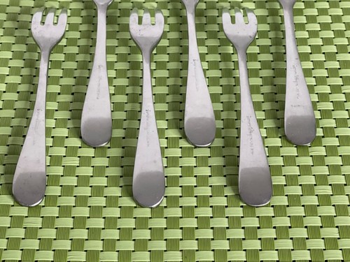 Towle LIBERTY BELL Stainless 6 Salad Forks Supreme Cutlery Satin Flatware E56WU - Picture 7 of 8