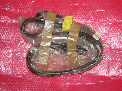 Carina T19WEATHERSTRIP LUGGAGE COMPARTMENT DOOR  TOYOTA GENUINE Parts 64461-2036