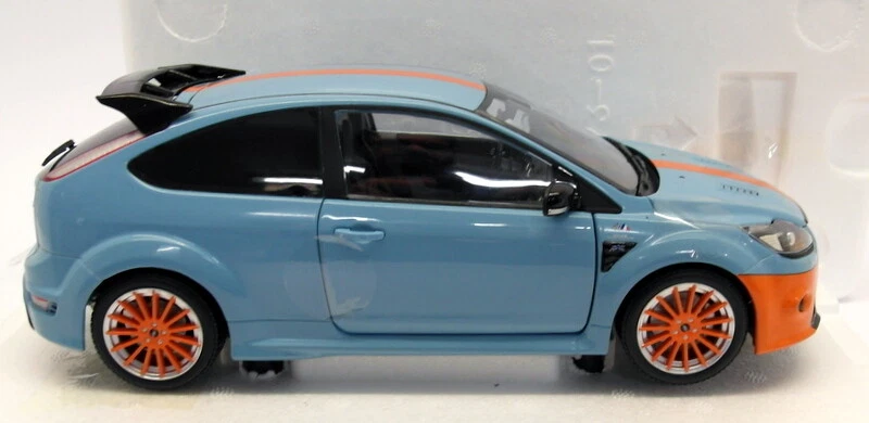 Minichamps 1/18 Scale - 100 080068 Ford Focus RS 2010 Le Mans Classic Edition - Photo 4/4