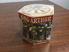 Timeline Medieval Knights Game Pewter Five Figures And Gameboard Britain     