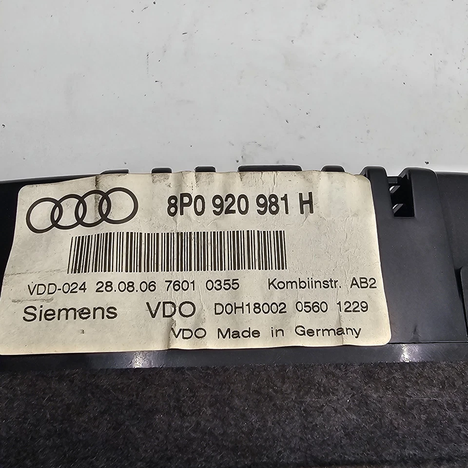 Audi A3 Speedo 2006 2007 2008 velocímetro sin multifunción 8P0 920 981 H Foto 2 de 4