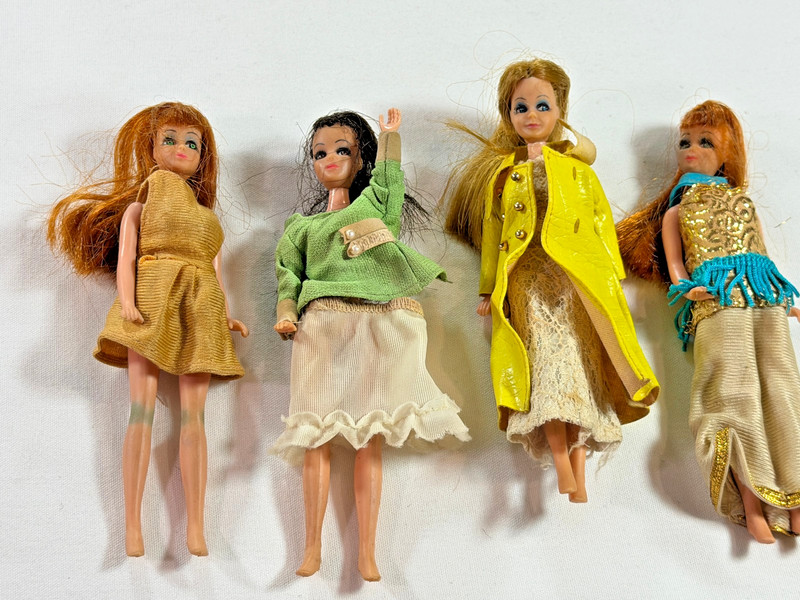 Vintage Topper Dawn and Friends Lot 4 Dolls Dressed Hong Kong Estate Find
