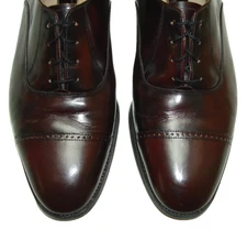 Sz 10.5 JOHNSTON & MURPHY Men's Burgundy Leather Dress Shoes, Cap Toe Oxford