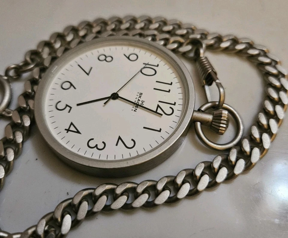 Reloj Bolsillo Skagen Cuarzo  Foto 2 de 3