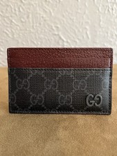 Authentic Retired GUCCI Black Supreme GG Burgundy Bi-color GG Card Case