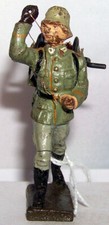Lineol Composition German Soldier with Cable Reel