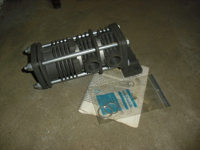 Picture 1 of 4