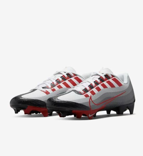 DQ5110-061 Football Cleats Sz 