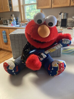 Fisher-Price Mattel 2010 Rock N Roll Elmo w Guitar Shelf Sitter Non