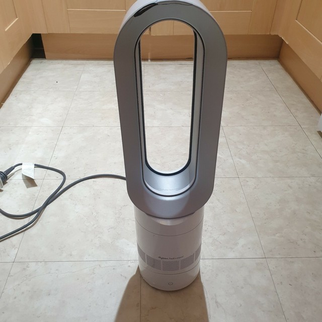 Dyson AM09 Fan Heater - \u200e61874-01 (White 
