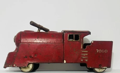 Antique Vintage Marx 3000 Pressed Steel Toy Ride On Train Locomotive Art Deco