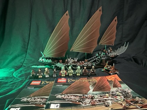 LEGO The Lord of The Rings: Pirate Ship Ambush (79008) W Mini Figs and Manual