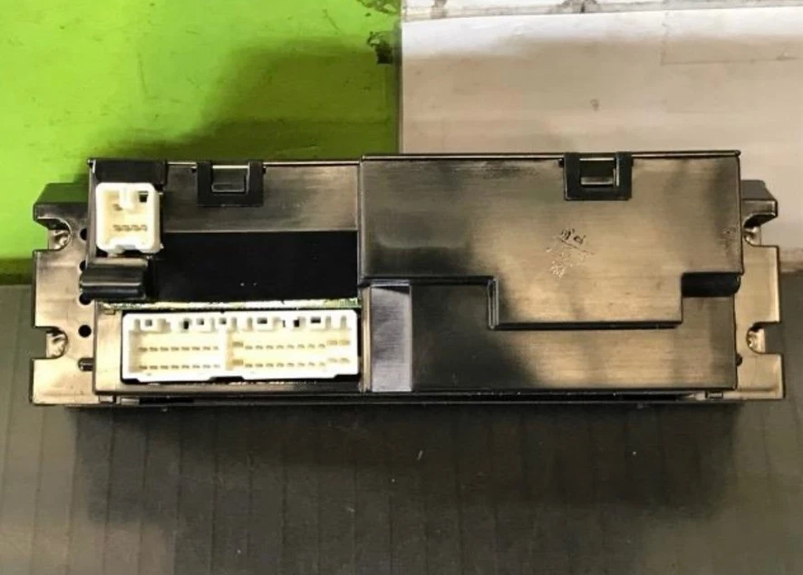 Toyota Aristo JZS160/JZS161 Climate Control A/C Heater Panel – OEM Multi Display - Image 4 of 4