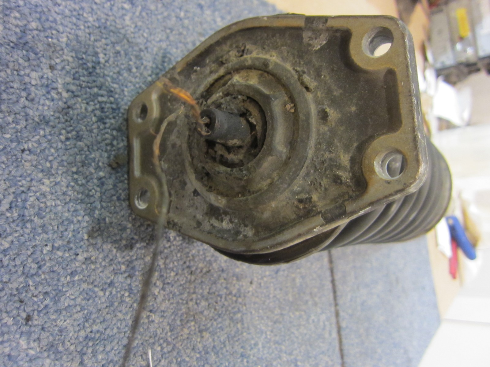 Maserati Quattroporte  Front Shock Absorber PartE # 220915