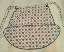 Vintage Child's Cotton Egg Gathering Apron w/Pockets