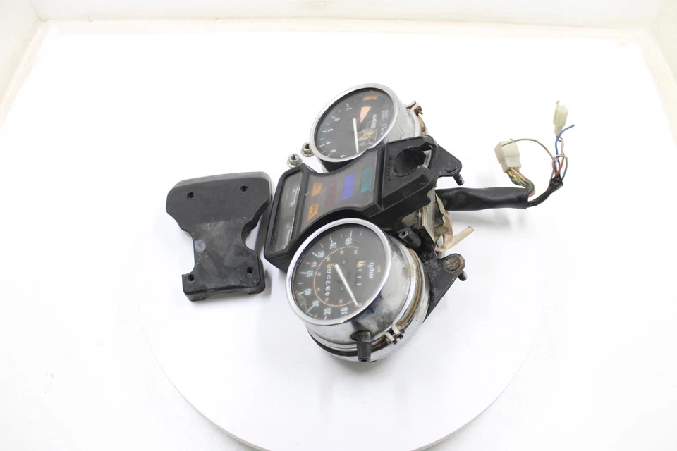 1981 HONDA GOLDWING 1100 OEM GAUGES METER SPEEDO TACH 37200-463-742 - Image 2 of 4