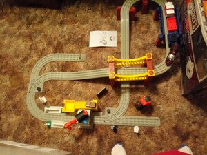 lionel little lines train playset