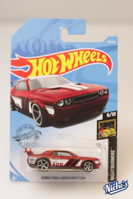 hot wheel dodge challenger