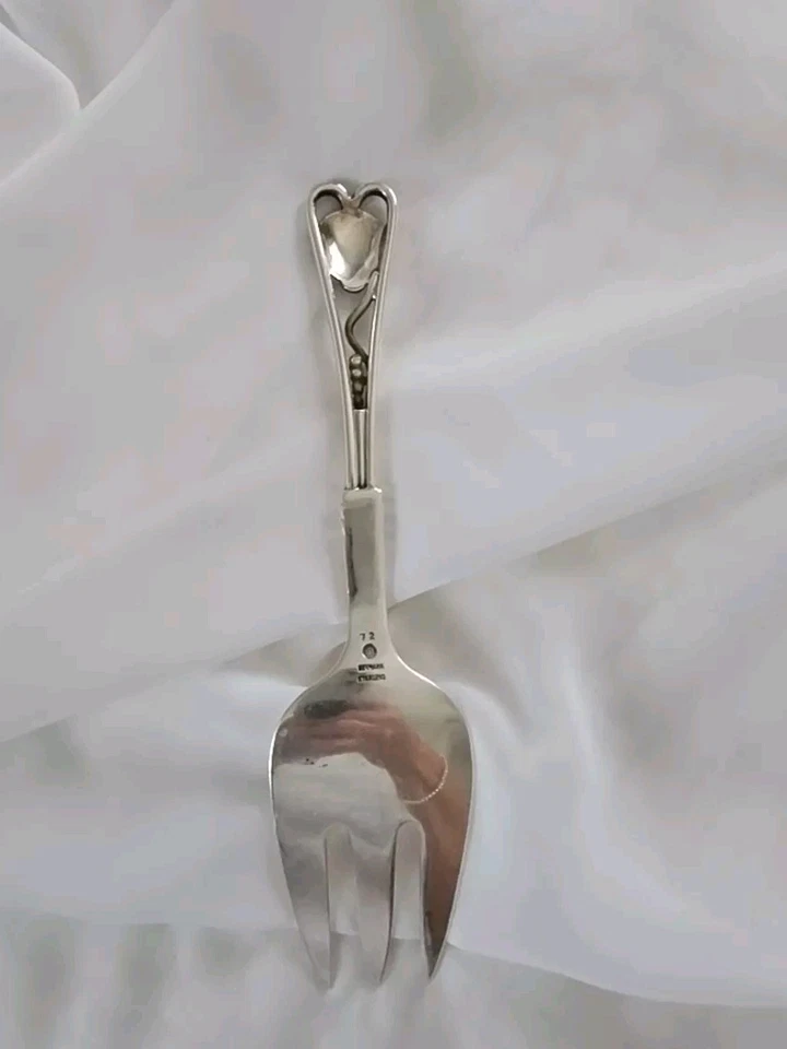 Tenedor para servir Georg Jensen Dinamarca #72 uvas de plata de ley de 7" Foto 4 de 4