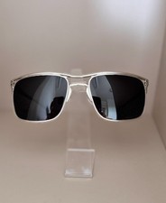 Oakley Holbrook Ti OO6048 Sunglasses, silver frame, black polarized lenses