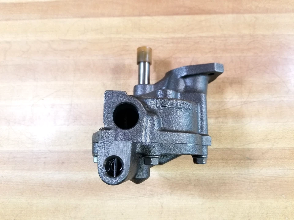 NOS GM Oil Pump Assembly 12555867 12555868 - Image 3 of 4